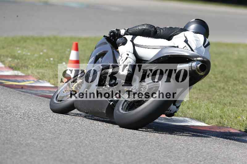 /44 09.08.2025 Plüss Moto Sport ADR/Freies Fahren/2